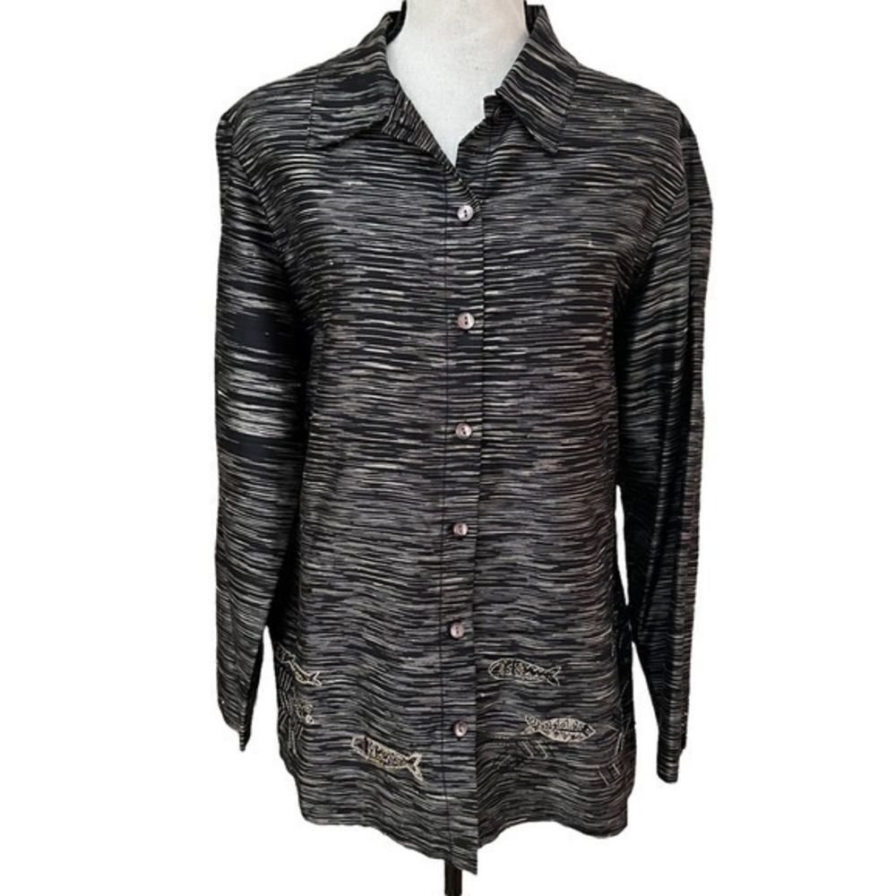 Chico’s Black Gray Fish Embroidered Silk Blouse Over Shirt size 1.